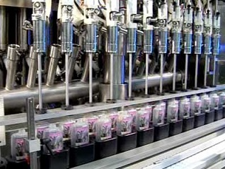 Pompe de dosage automatique pour produits cosmétique